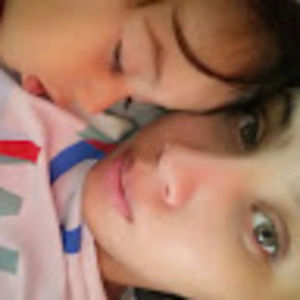 Meet your Posher, Elia